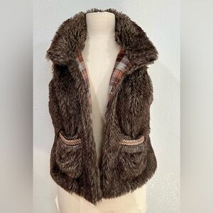 American Rag Faux Fur Vest / Women’s Size Large